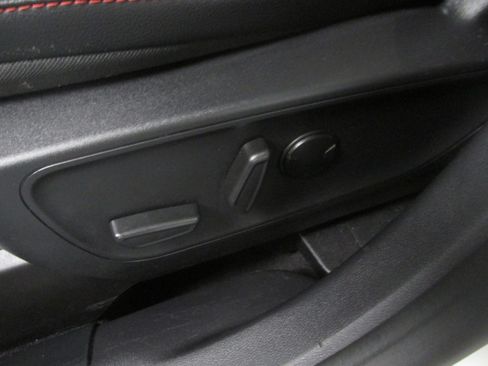 Used 2022 Ford Escape SEL w/ SEL Stealth AWD Package image 31