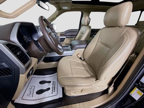 Used 2019 Ford F150 Lariat w/ Equipment Group 502A Luxury image 20