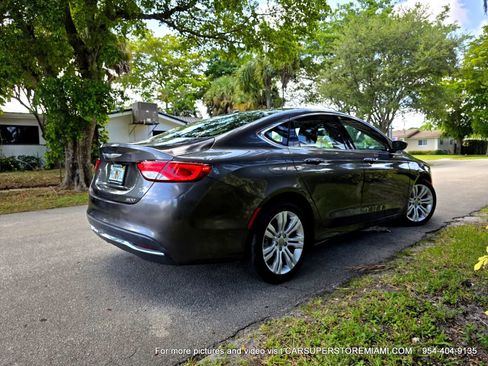 Used 2015 Chrysler 200 Limited w/ Convenience Group FWD image 13