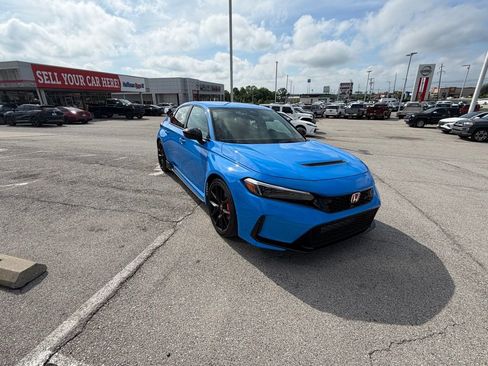 Used 2025 Honda Civic Type R image 7