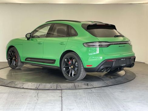New 2026 Porsche Macan GTS image 3