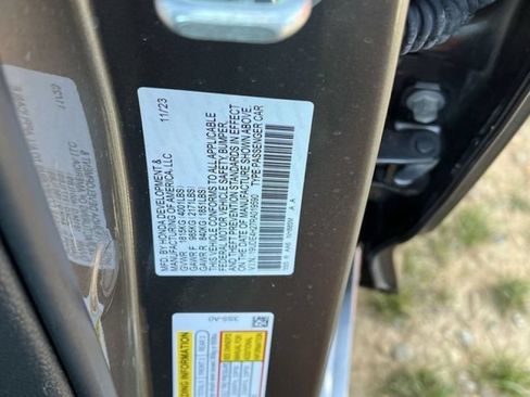 Certified 2024 Acura Integra FWD image 32