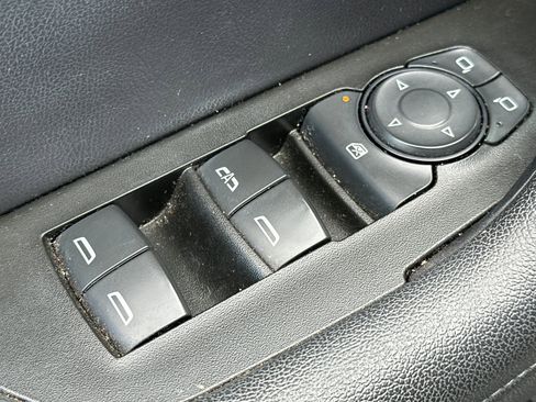 Used 2022 Chevrolet Blazer LT w/ Redline Edition image 13