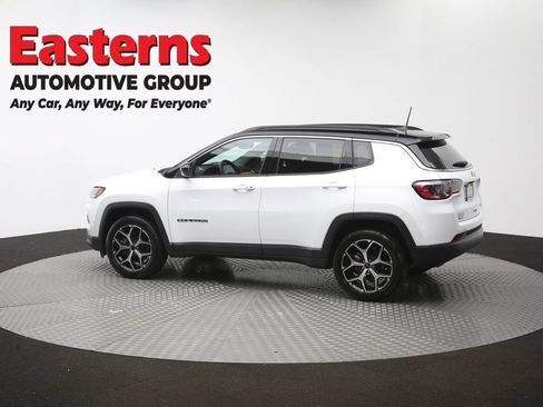 Used 2025 Jeep Compass Limited AWD/4WD image 61