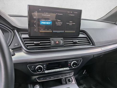 Used 2025 Audi Q5 2.0T Premium image 13