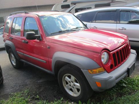 Used 2005 Jeep Liberty Sport AWD/4WD image 1