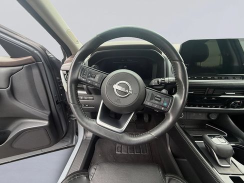 Used 2023 Nissan Rogue Platinum w/ Platinum Premium Package AWD/4WD image 14