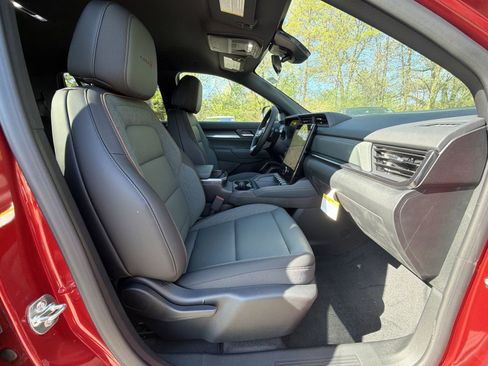 New 2026 GMC Terrain AT4 image 26