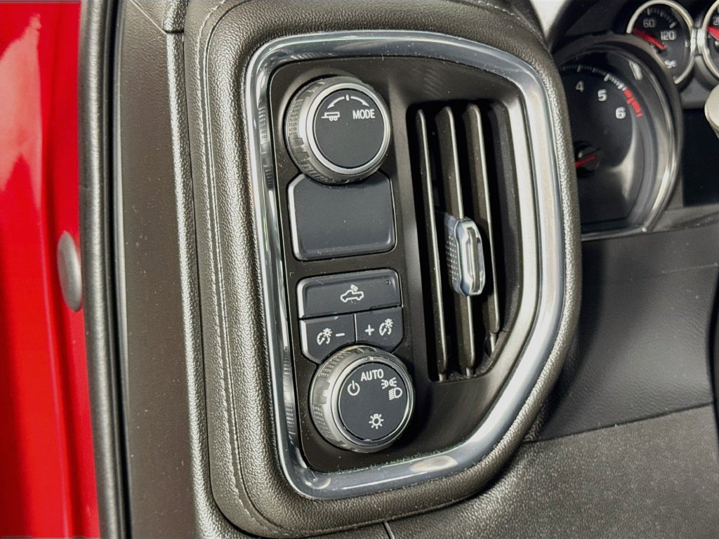 Used 2021 Chevrolet Silverado 1500 LT RWD image 15