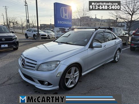 Used 2010 Mercedes-Benz C 300 Sedan image 1