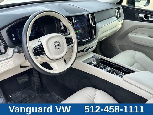 Used 2023 Volvo XC60 T8 Plus AWD/4WD image 7