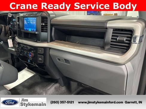 New 2024 Ford F350 XL w/ Snow Plow Prep Package AWD/4WD image 34