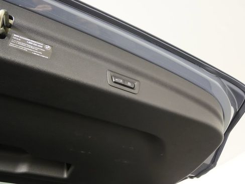 Certified 2025 BMW X1 xDrive28i image 18