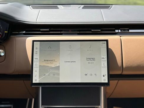 Certified 2024 Land Rover Range Rover Long Wheelbase Autobiography AWD/4WD image 26