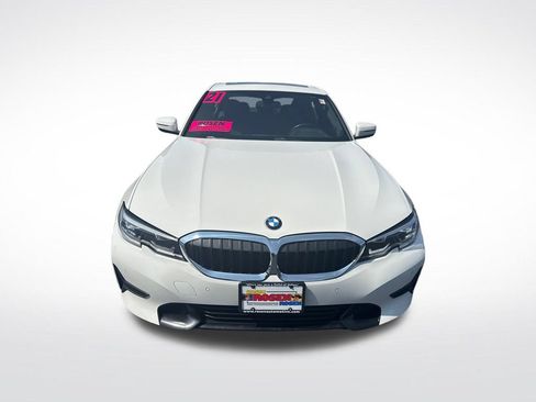 Used 2021 BMW 330i xDrive Sedan w/ Convenience Package AWD/4WD image 8