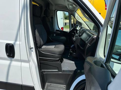 Used 2020 RAM ProMaster 2500 image 11