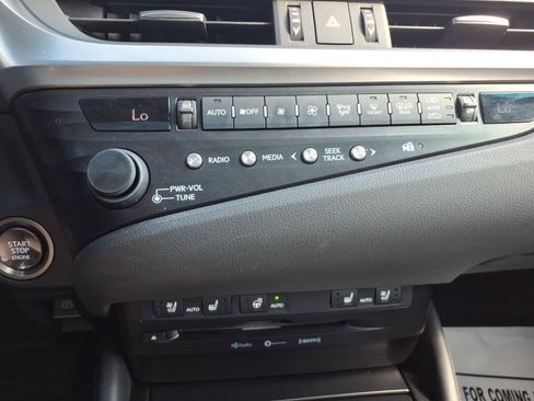 Used 2019 Lexus ES 350 w/ Premium Package FWD image 20