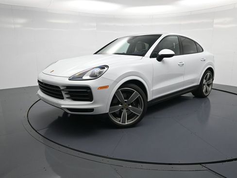Certified 2023 Porsche Cayenne Platinum Edition AWD/4WD image 1