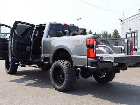 Used 2024 Ford F350 Platinum AWD/4WD image 40