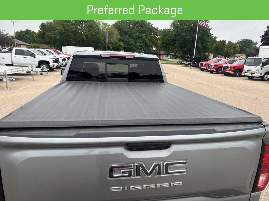 Used 2024 GMC Sierra 1500 Elevation w/ Preferred Package AWD/4WD image 9