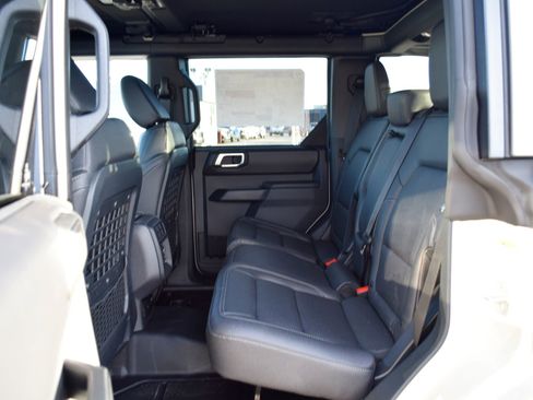 New 2026 Ford Bronco Badlands image 20