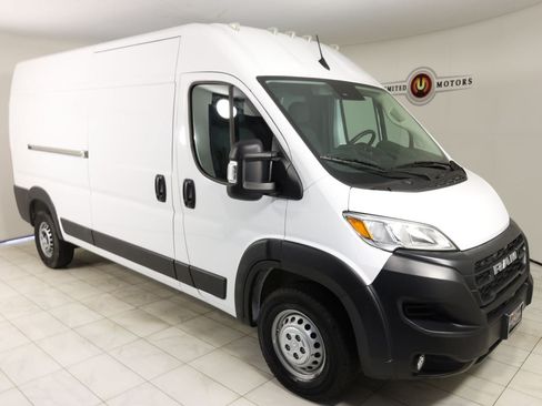 Used 2025 RAM ProMaster 2500 w/ Convenience Group FWD image 34