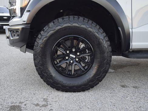 Certified 2024 Ford F150 Raptor image 25