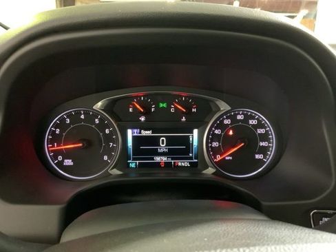 Used 2018 GMC Acadia SLT AWD/4WD image 19