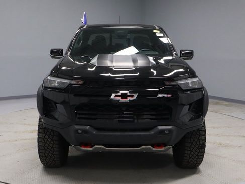 Used 2024 Chevrolet Colorado ZR2 w/ ZR2 Convenience Package III image 5