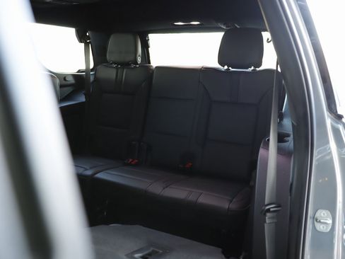 Used 2021 Chevrolet Tahoe RST w/ Luxury Package image 31