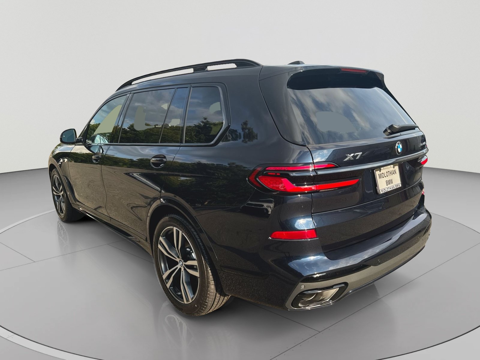 New 2027 BMW X7 xDrive40i w/ Executive Package AWD/4WD image 26