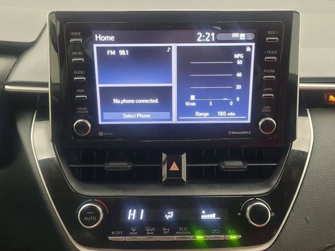 Used 2021 Toyota Corolla LE w/ Carpet Mat Package (TMS) image 25