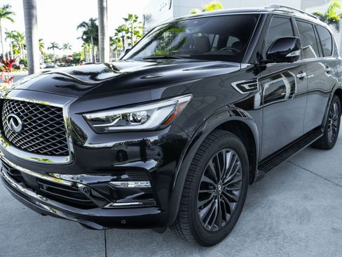 Used 2024 INFINITI QX80 Sensory image 5