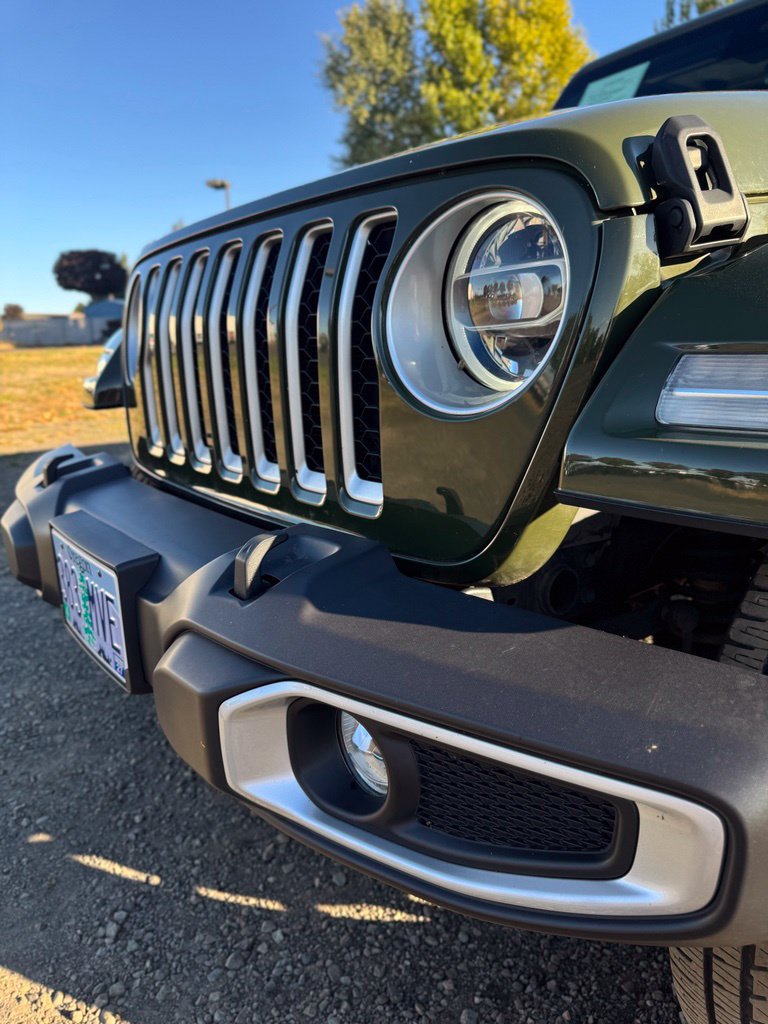 Used 2021 Jeep Wrangler Unlimited Sahara w/ Cold Weather Group AWD/4WD image 51