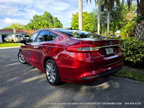 Used 2017 Ford Fusion SE image 7