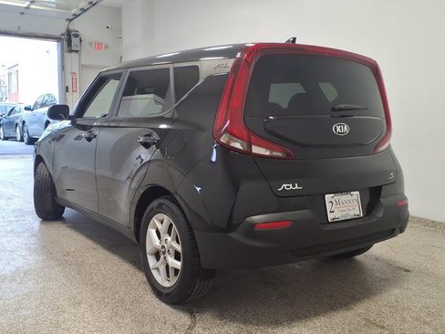 Used 2020 Kia Soul S image 6