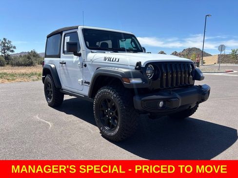 Used 2023 Jeep Wrangler Sport AWD/4WD image 3