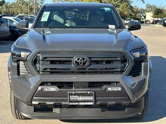 New 2025 Toyota Tacoma SR5 video 2