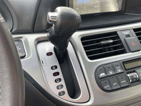 Used 2010 Honda Odyssey EX-L image 30