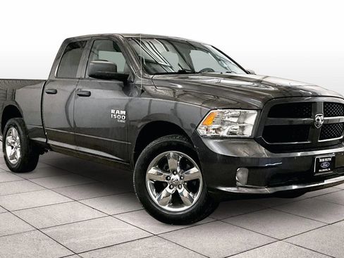 Used 2019 RAM 1500 Express w/ Express Value Package image 2