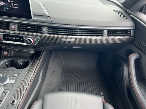 Used 2018 Audi RS 5 AWD/4WD image 34
