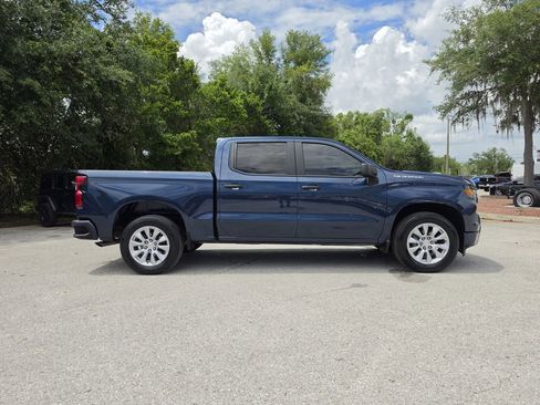 Used 2022 Chevrolet Silverado 1500 Custom RWD image 3