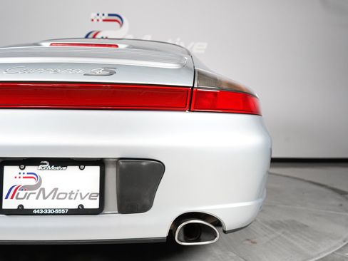 Used 2003 Porsche 911 Carrera RWD image 15