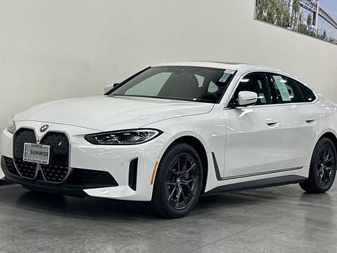 Used 2023 BMW i4 eDrive35 w/ Premium Package RWD image 8