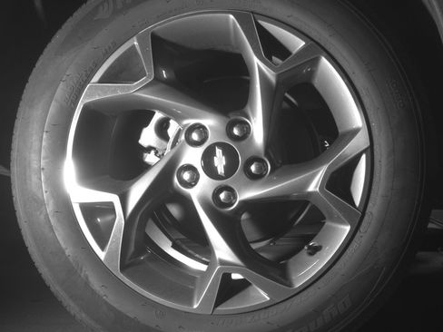 Used 2025 Chevrolet Trax LT FWD image 15