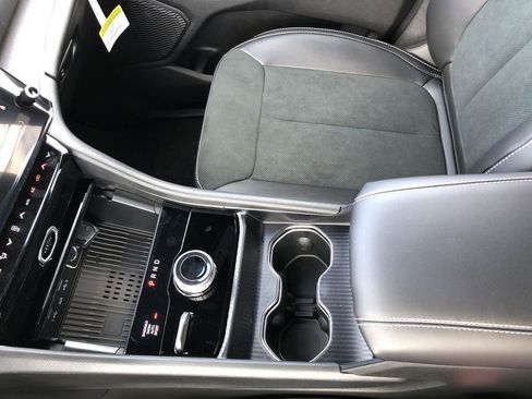 New 2026 Jeep Grand Cherokee L 4WD image 19