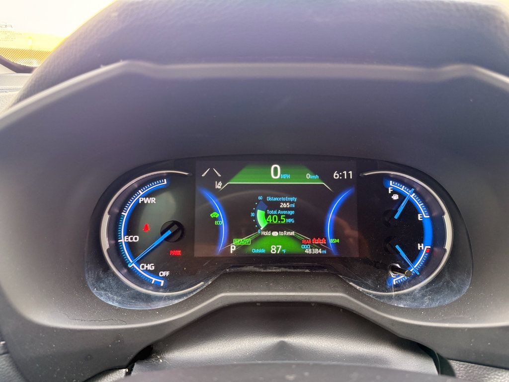 Used 2024 Toyota RAV4 XLE AWD/4WD image 18