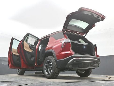 New 2026 Chevrolet Equinox ACTIV w/ Safety and Technology Package FWD image 52