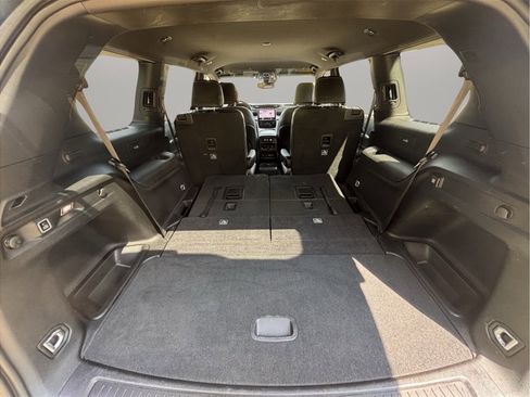 Used 2024 Jeep Grand Cherokee L Limited image 35