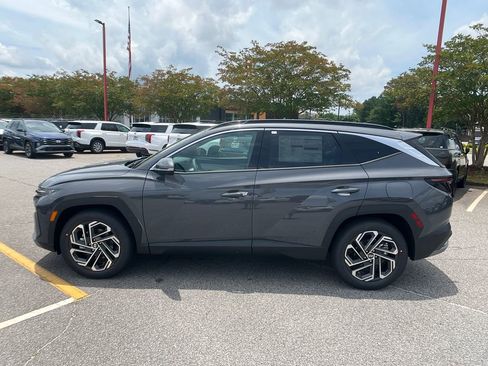 New 2025 Hyundai Tucson Limited image 4